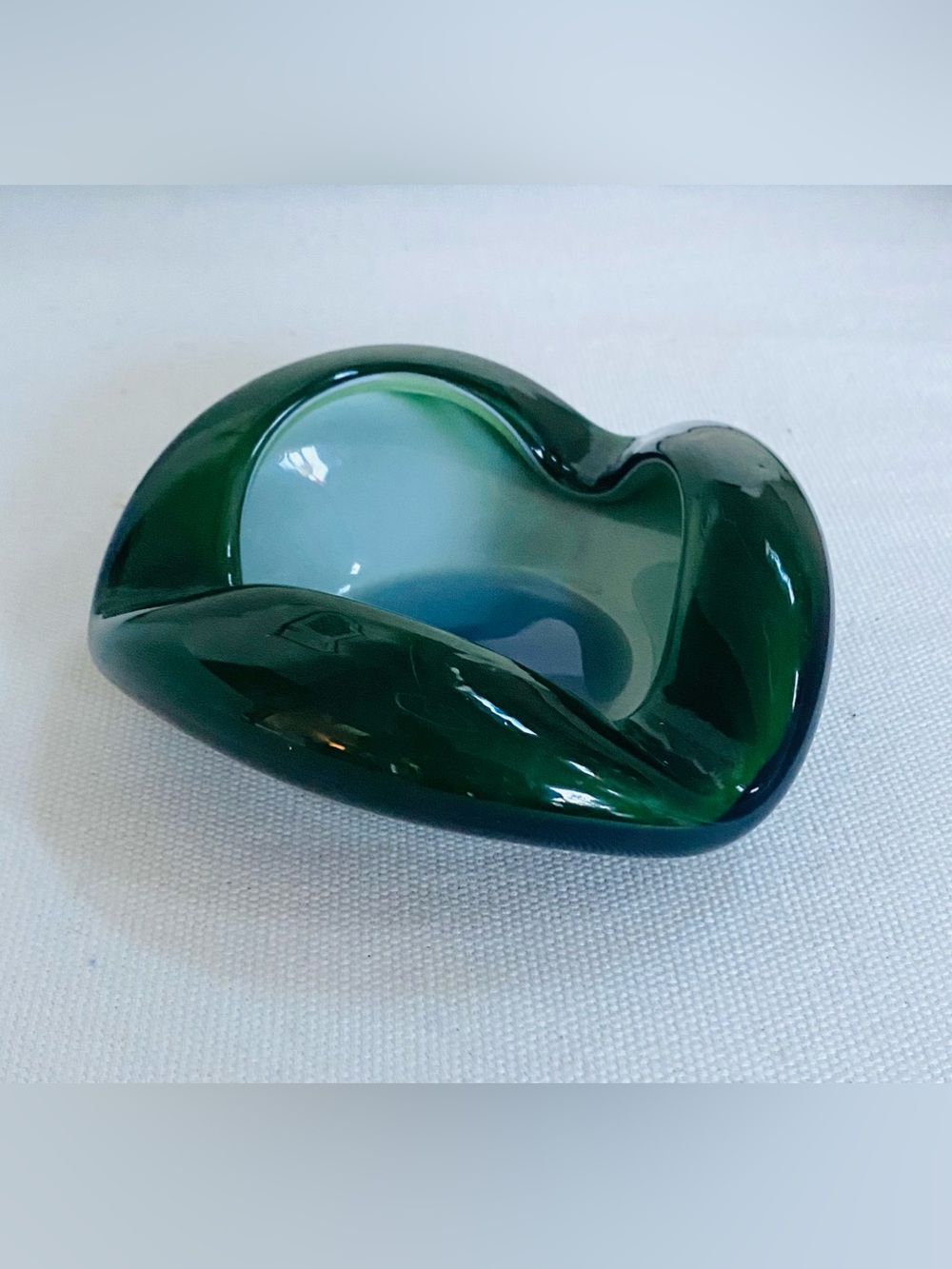 Vintage MCM Murano Style Hand Blown Sommerso Art Glass Bowl Green White Pontil